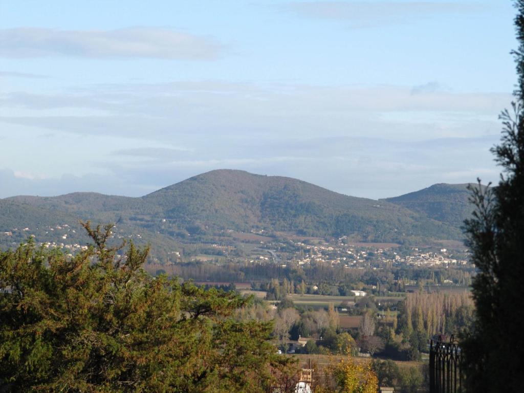 Le Castel Du Mont Boise Hotel Montboucher-sur-Jabron Ruang foto