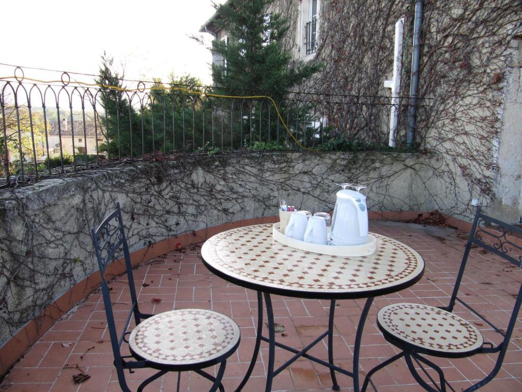 Le Castel Du Mont Boise Hotel Montboucher-sur-Jabron Ruang foto
