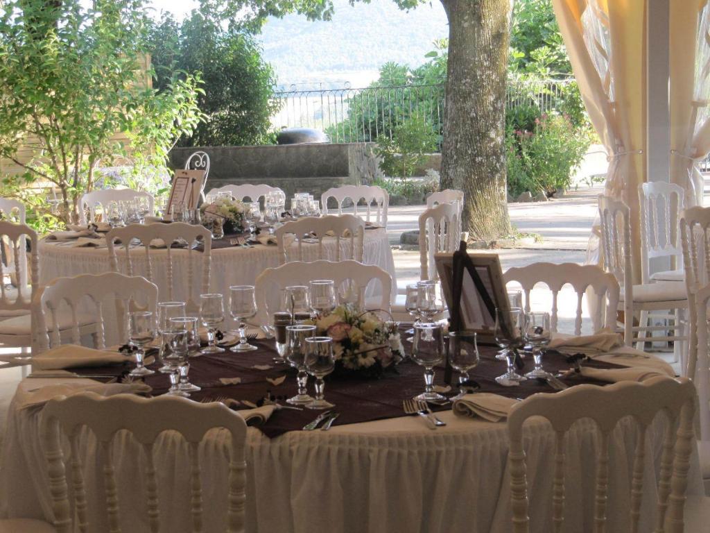 Le Castel Du Mont Boise Hotel Montboucher-sur-Jabron Bagian luar foto