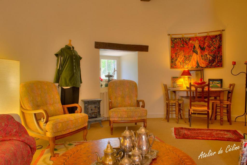 Le Castel Du Mont Boise Hotel Montboucher-sur-Jabron Bagian luar foto